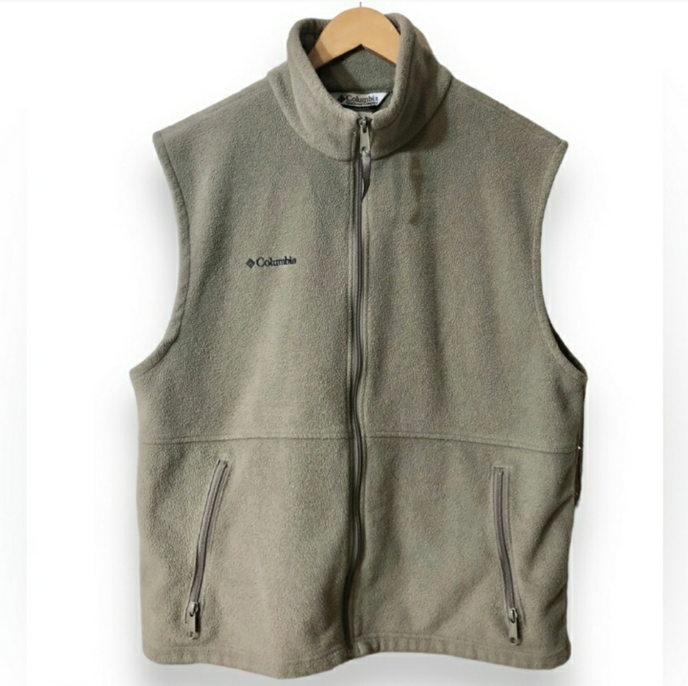COLUMBIA Cathedral Peak Vest EUC!